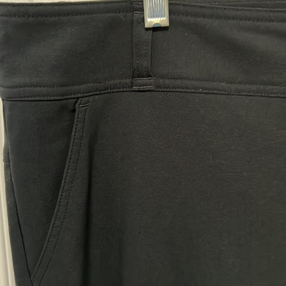 columbia  omni black pants - Picture 2 of 4